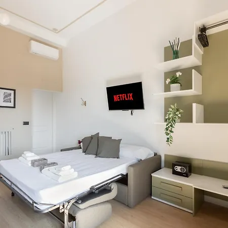 Apartment Gemma House - 100mt To Metro Station, 2 En-suite Bathrooms Rome