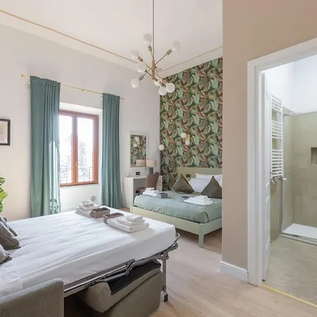 Gemma House - 100mt To Metro Station, 2 En-suite Bathrooms