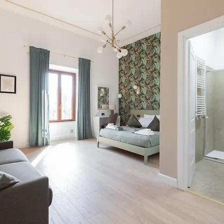 Gemma House - 100mt To Metro Station, 2 En-suite Bathrooms Apartment
