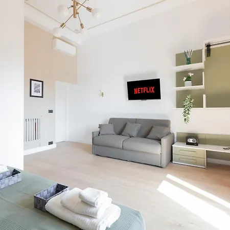 Gemma House - 100mt To Metro Station, 2 En-suite Bathrooms Apartment Rome
